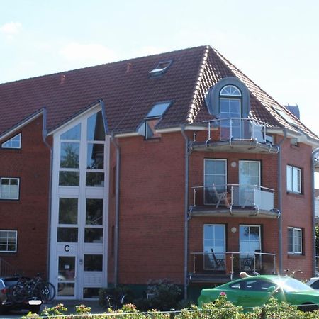 Residenz Rosengrund Mit Schwimmbad Und Sauna Büsum Esterno foto