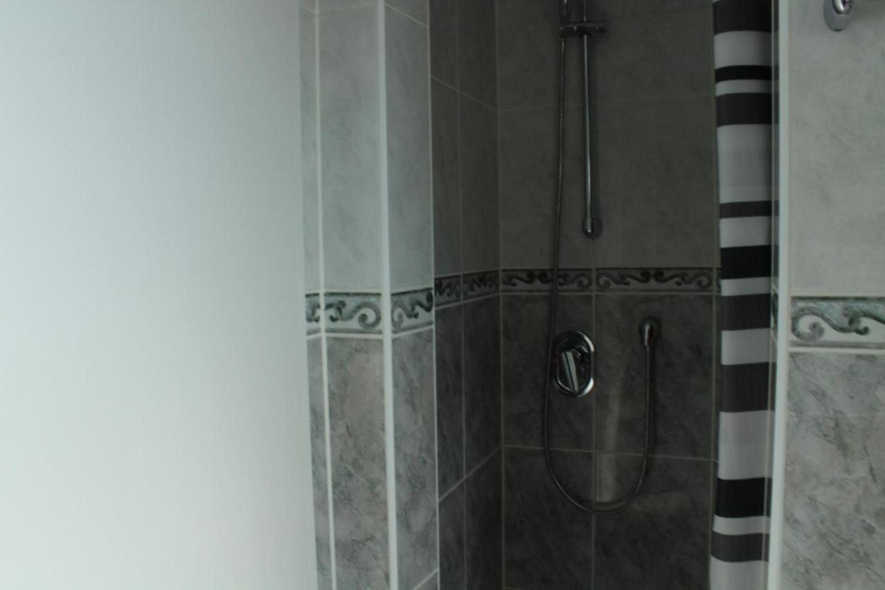 Residenz Rosengrund Mit Schwimmbad Und Sauna Büsum Esterno foto