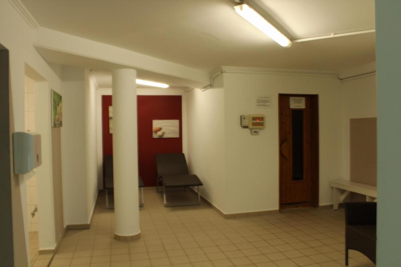 Residenz Rosengrund Mit Schwimmbad Und Sauna Büsum Esterno foto