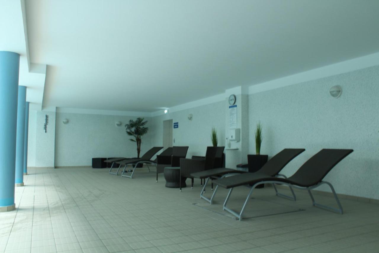 Residenz Rosengrund Mit Schwimmbad Und Sauna Büsum Esterno foto