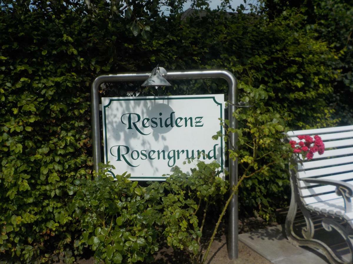 Residenz Rosengrund Mit Schwimmbad Und Sauna Büsum Esterno foto